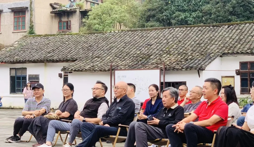 0643087c8c19be6415db0e18c0e82c45.jpg 0643087c8c19be6415db0e18c0e82c45.jpg