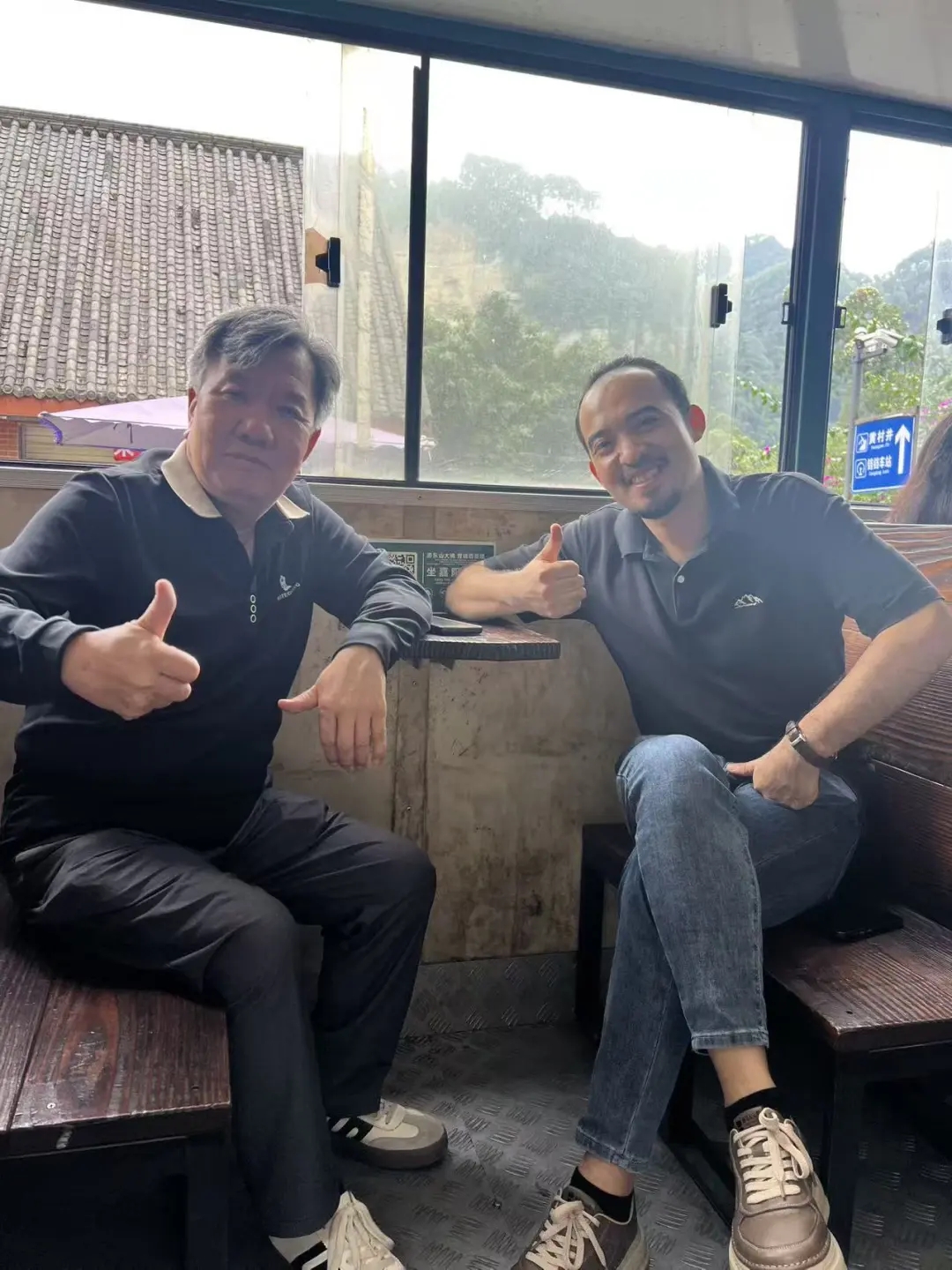 88e361d5a4e3407df85ccb8b2b3f3c41.jpg 88e361d5a4e3407df85ccb8b2b3f3c41.jpg