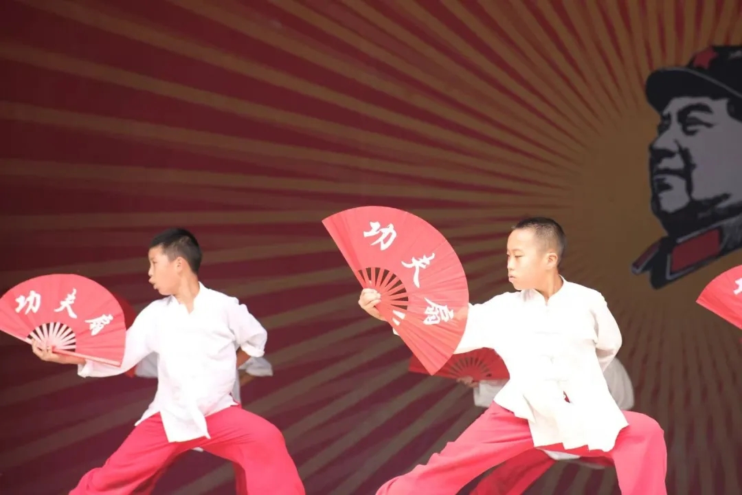 891897ec16df61f147be1c31154fa321.jpg 891897ec16df61f147be1c31154fa321.jpg