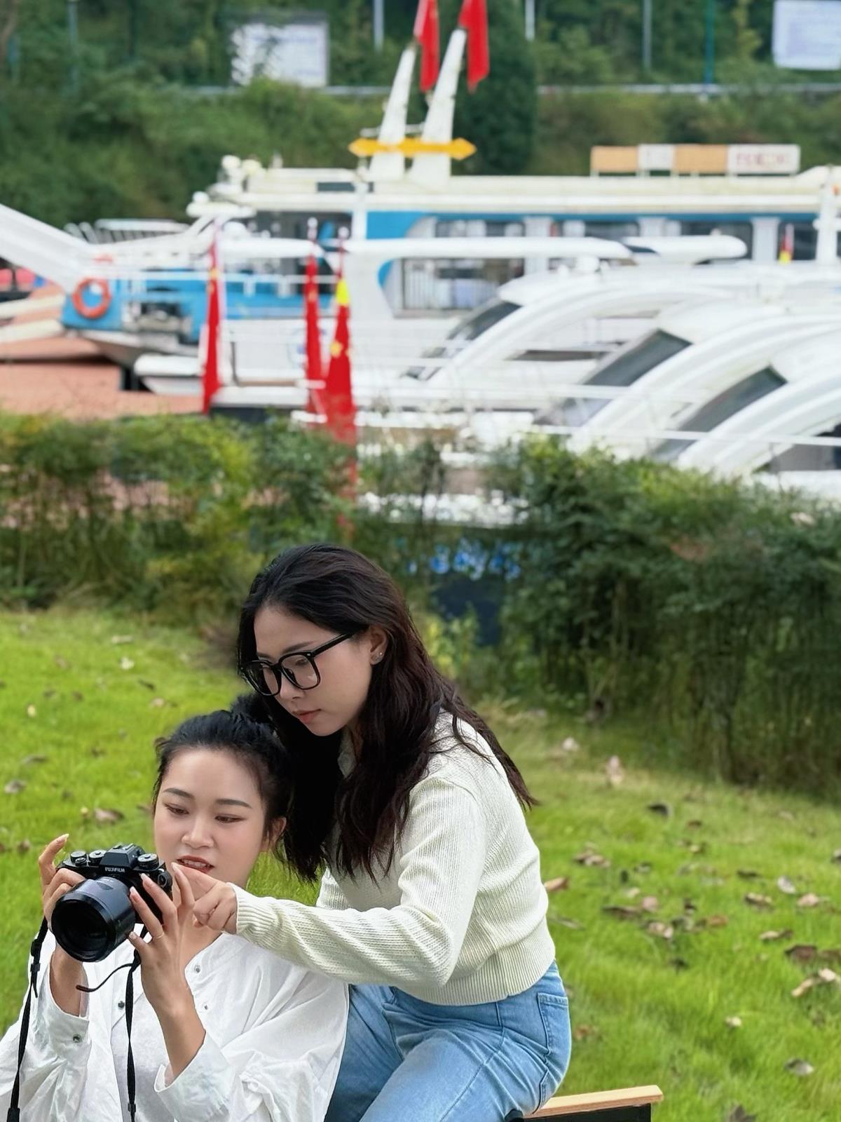 微信图片_20251017103306_87_21.jpg 微信图片_20251017103306_87_21.jpg